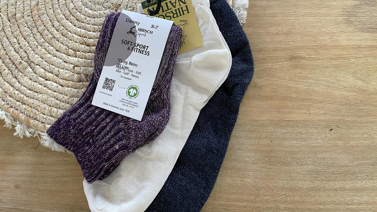 Soie, laine mérinos, lin : quelles chaussettes choisir ? Lilinappy