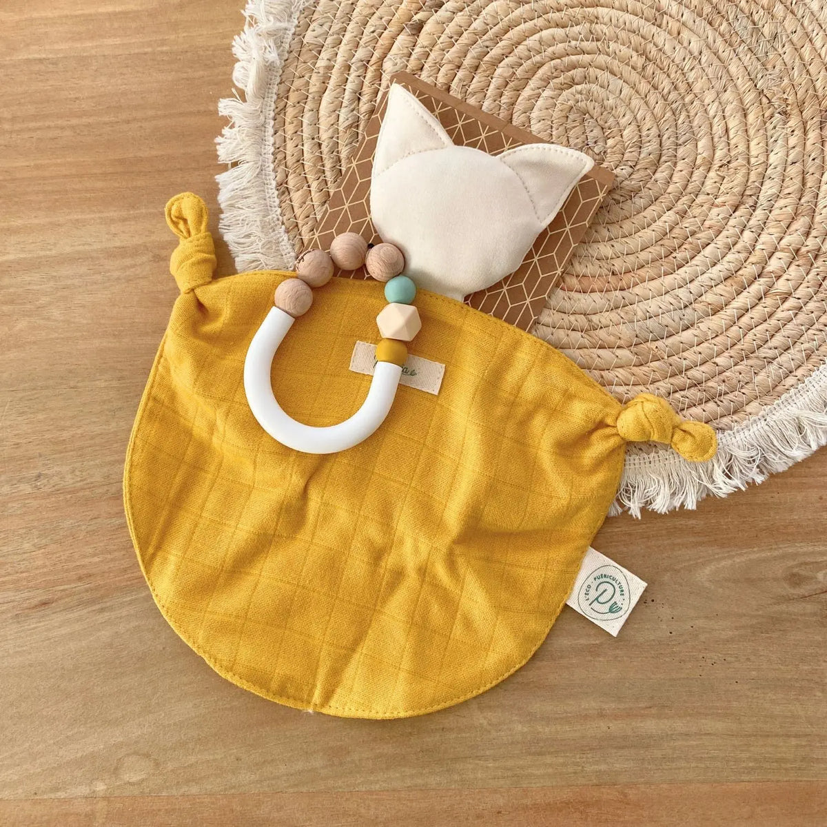 Coffret cadeau naissance doudou coton bio Pitigaia - Jaune