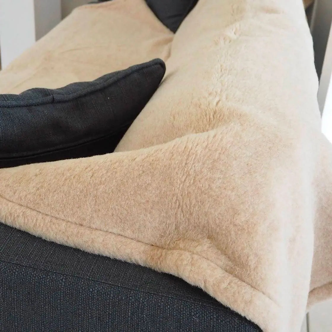 Couverture pure laine vierge Saling teddy Camel