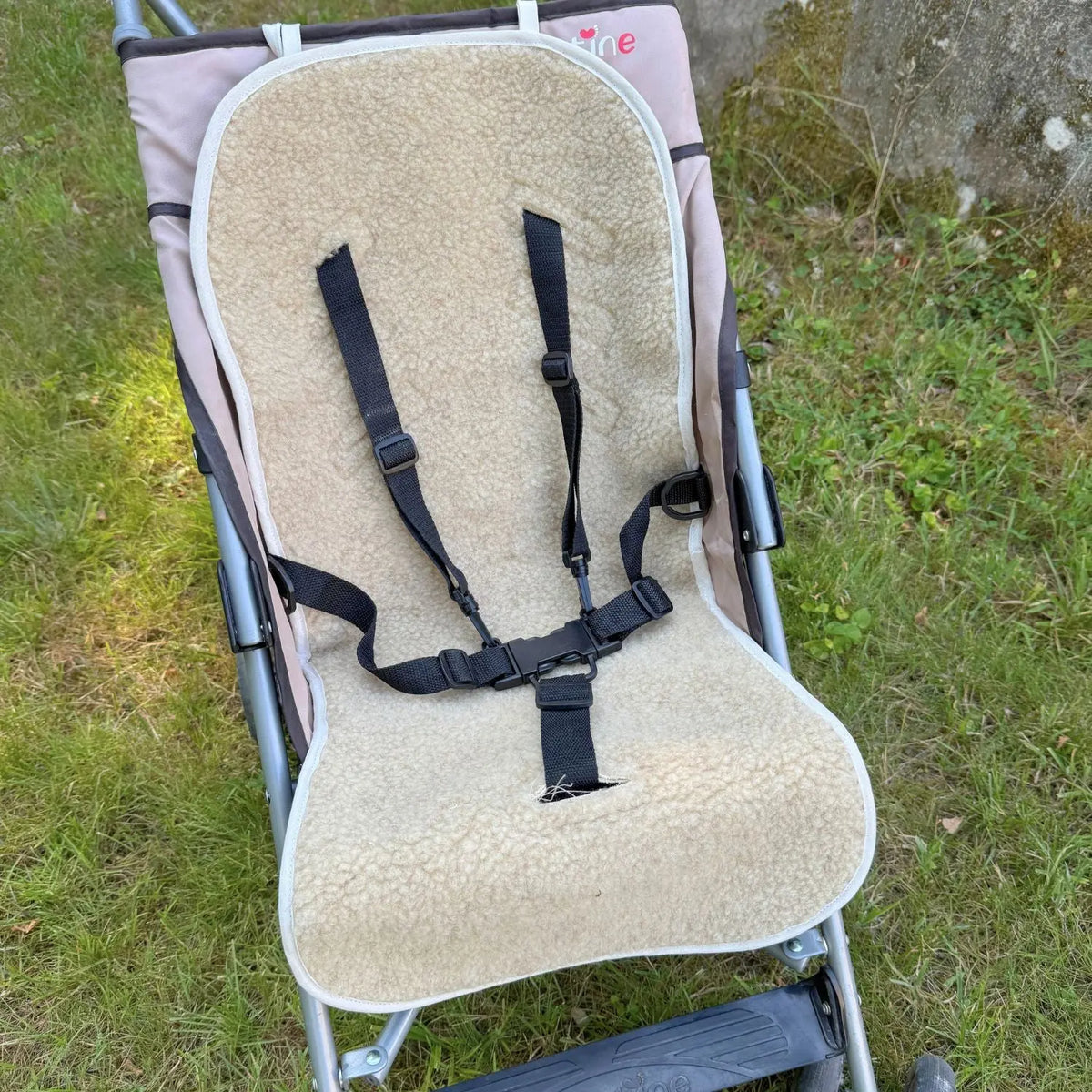 Assise pour poussette & siège auto en laine Sassoupi - Beige