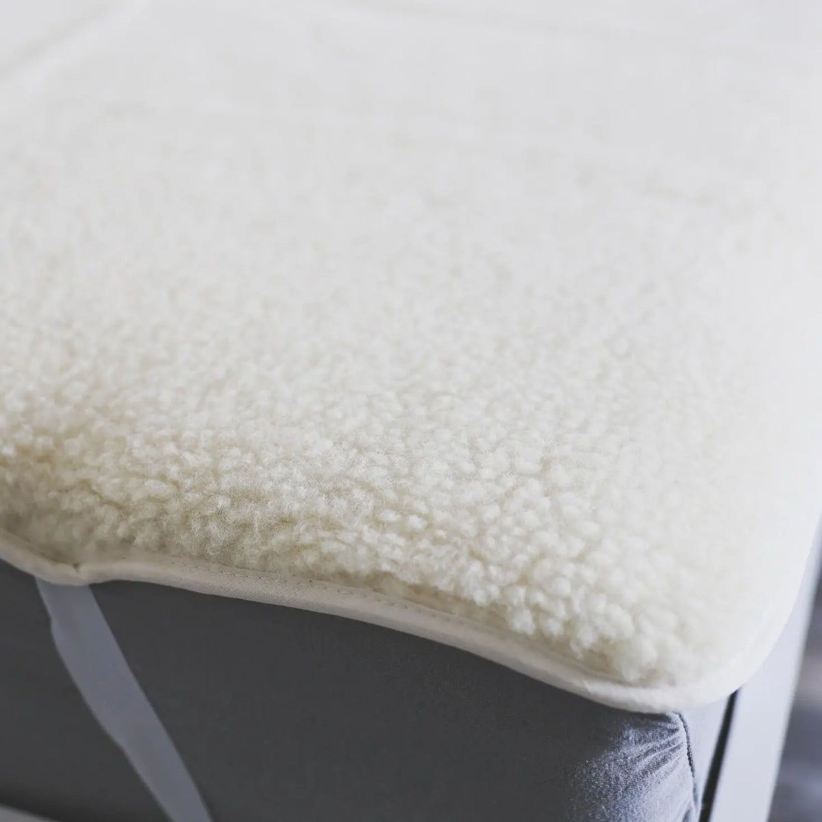 Protège matelas en laine vierge Sassoupi - 90x190 cm