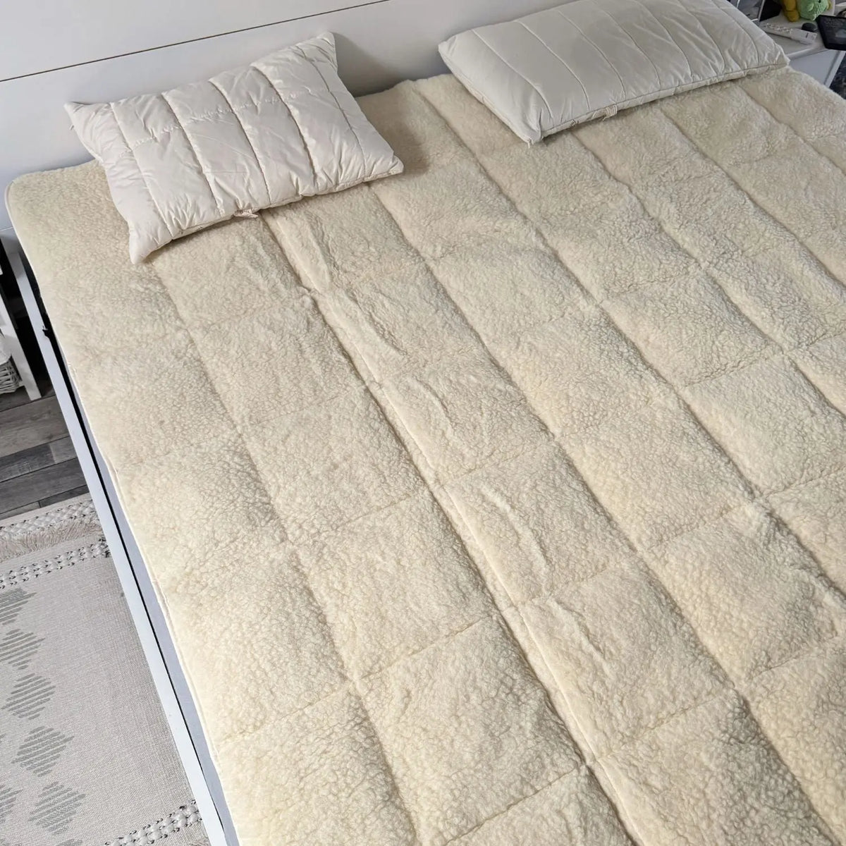 Surmatelas épais en laine bio & coton Sassoupi - 160x200 cm