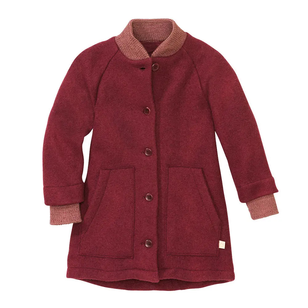Manteau en laine bouillie disana chic, décontracté, confortable et douillet.