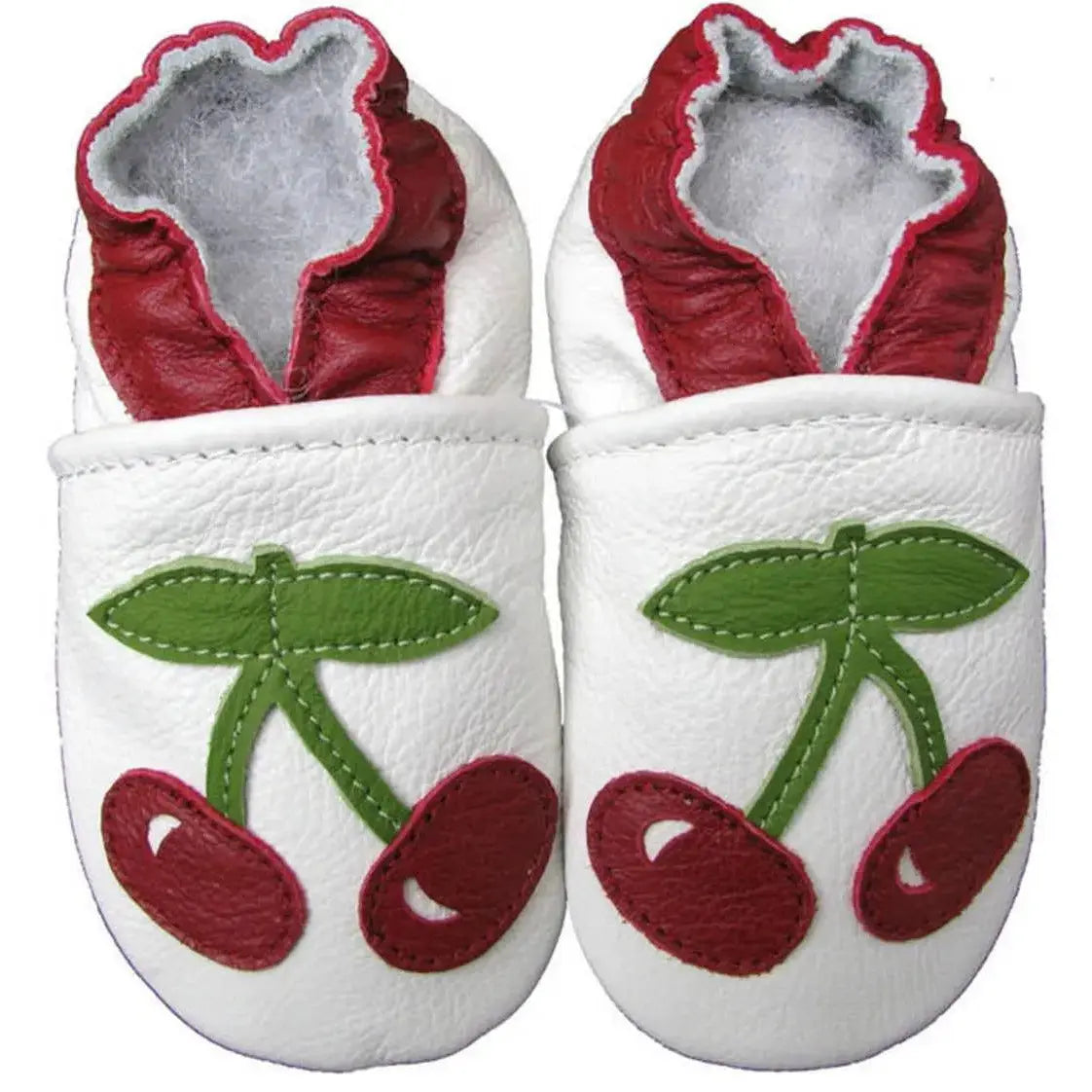 Chaussons cuir souple cerise fond blanc Carozoo