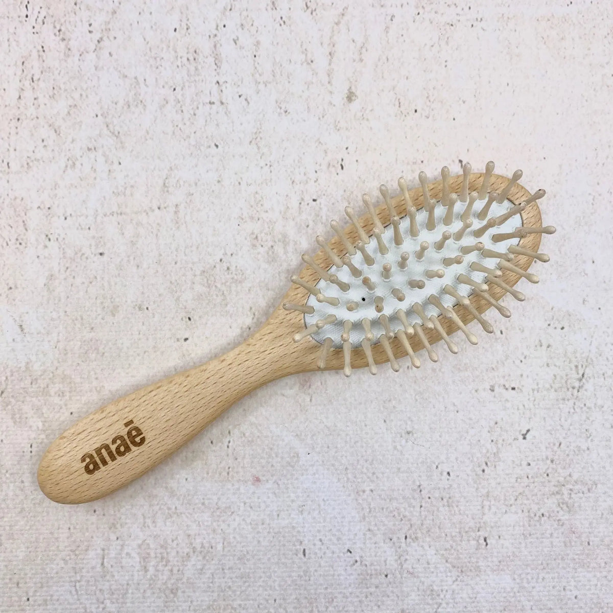 Brosse à cheveux à picots bois et hêtre ciré Anaé 