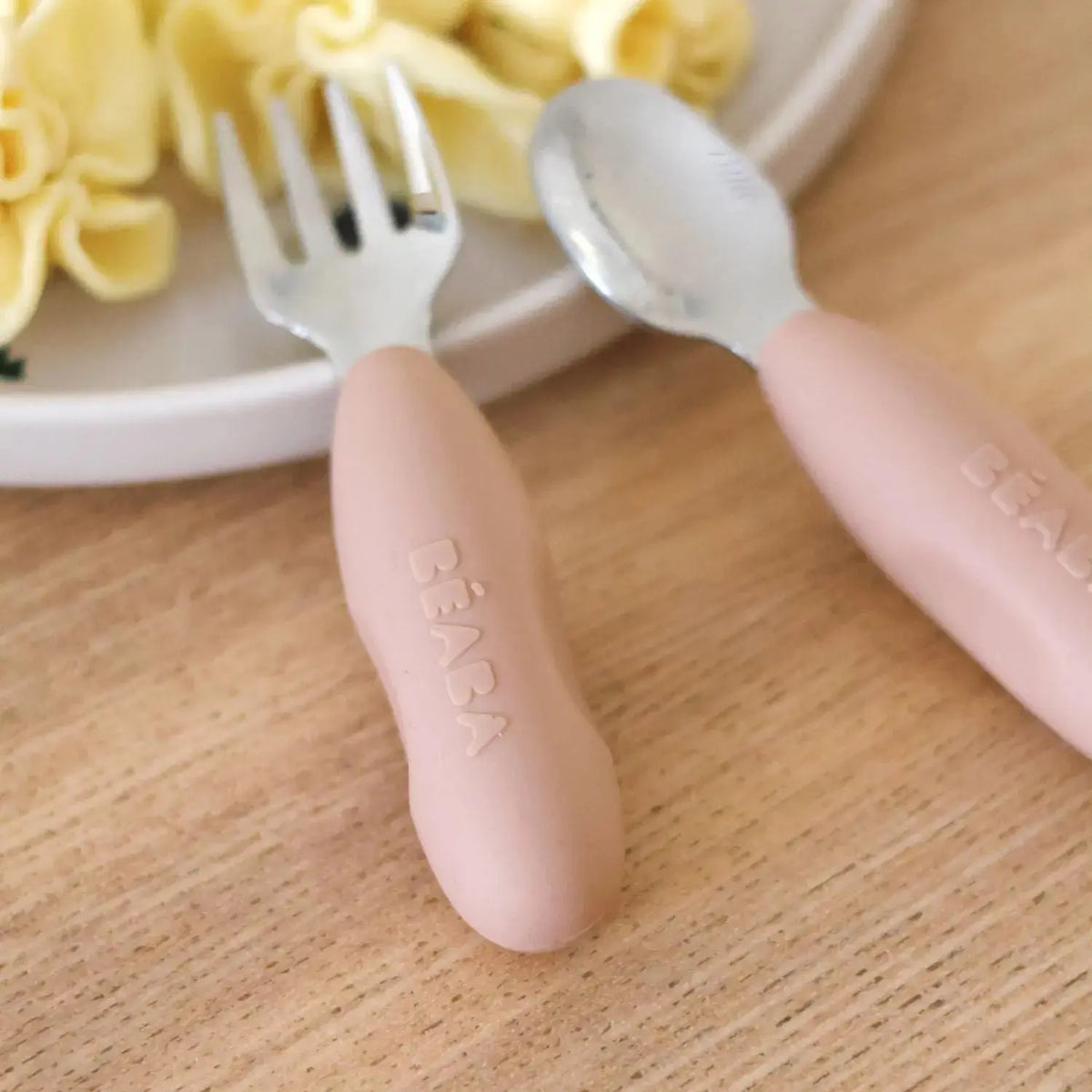 Lot de 2 pré-couverts d’apprentissage inox & silicone Béaba - Barbe à papa - Lilinappy