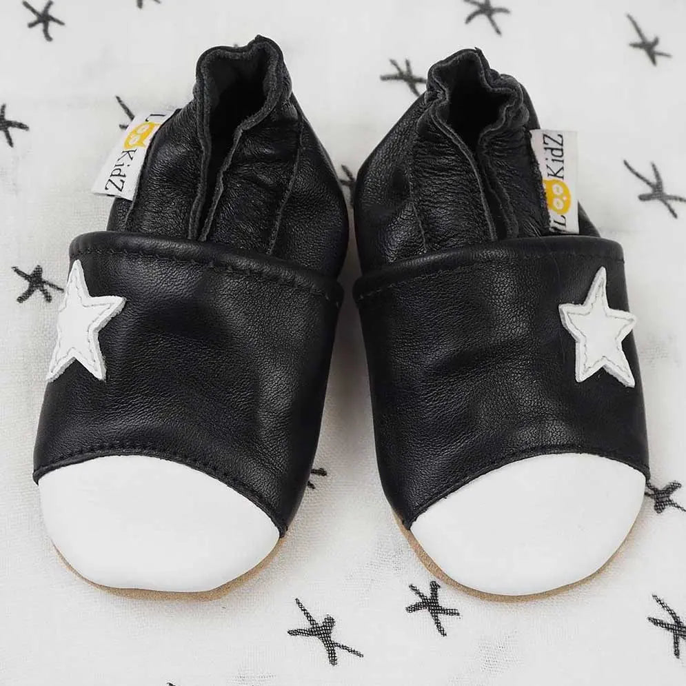 Chaussons en cuir Lookidz Etoile blanche fond noir