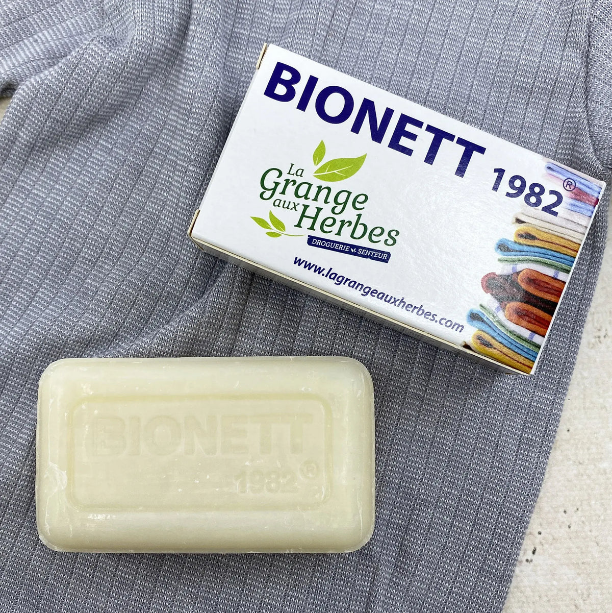 Savon détachant naturel BIONETT au fiel de bœuf 100g 