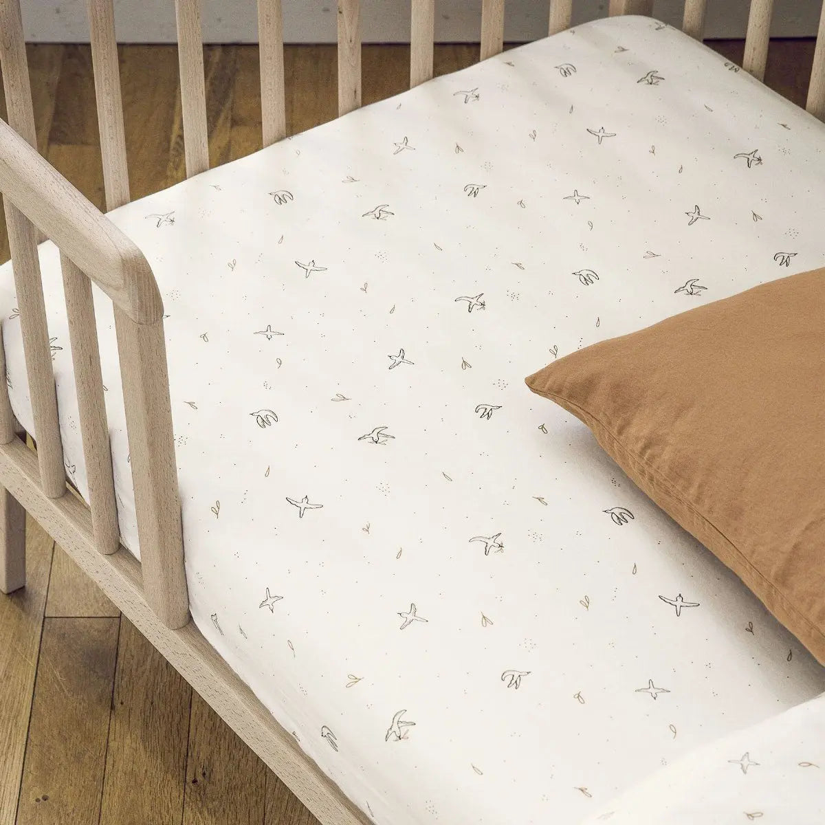 Drap-housse pour lit bébé en coton bio  Kadolis - L’Envolée 