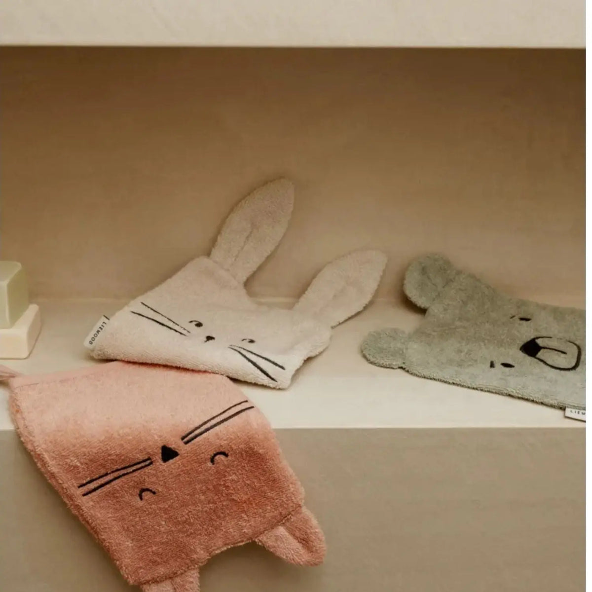 Gants de bain enfant en coton bio Liewood Sylvester