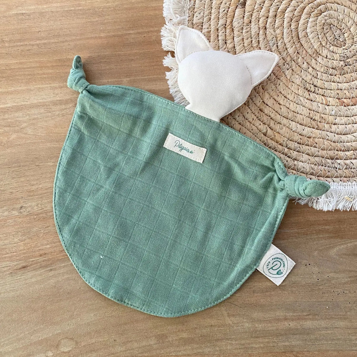 Doudou plat en coton bio Pitigaïa - Vert 