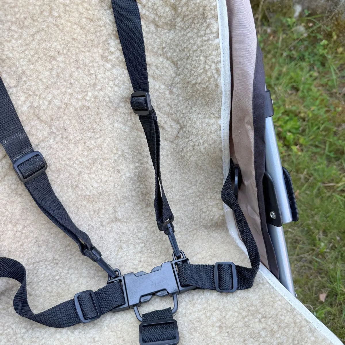 Assise pour poussette & siège auto en laine Sassoupi - Beige 