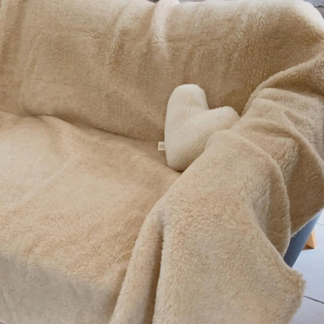 Couverture en laine vierge Sassoupi Beige (100% laine/trame incluse) 