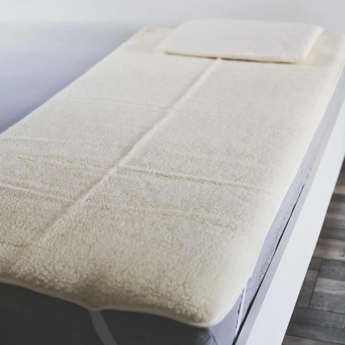 Protège matelas en laine vierge Sassoupi - 90x190 cm 